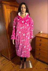 Barbie Hugzee Hoodie Blanket (One Size)