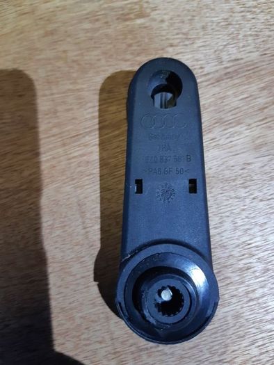 Audi A4 B6 B7 2006 Window Handle 8z0837581b