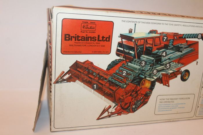 Britains - Farm - Massey Ferguson Combine Harvester 760