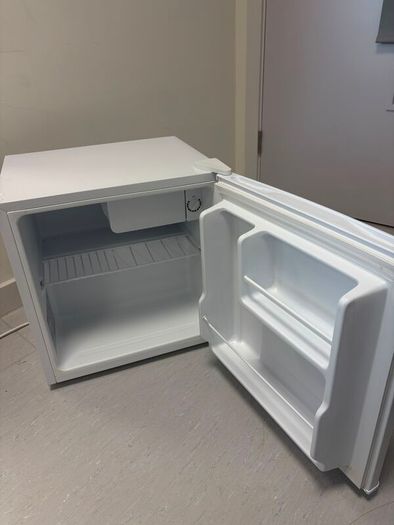 Nespresso Gemini 220 coffee machine and Belling mini fridge