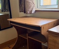 computer desk
