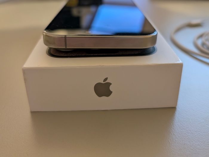 iPhone 15 Pro