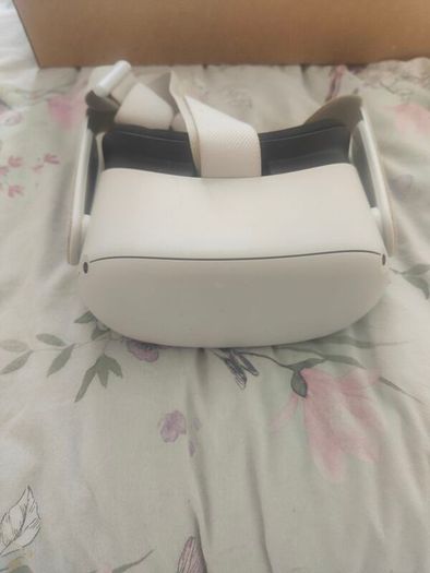 Oculus  Quest