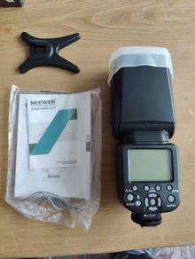 Neewer NW 565EX TTL Flash