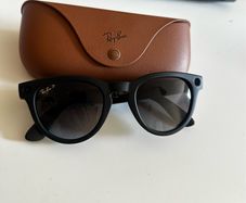 Ray ban