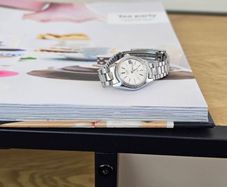 Vintage 1980s Citizen Quartz watch Lady's