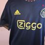 Ajax 2022/23 Away Jersey - XL Size Image 3
