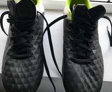 Nike Tiempo football boots