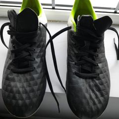 Nike Tiempo football boots