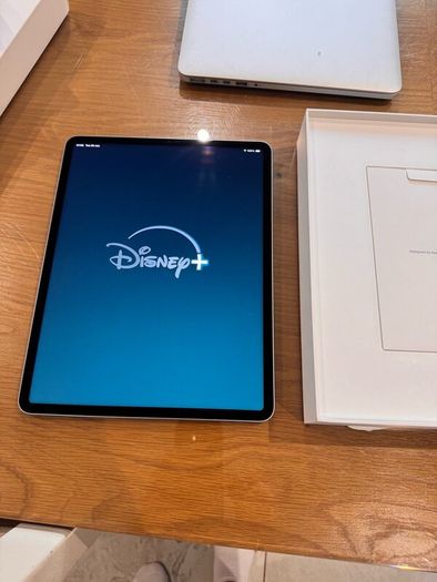 iPad Pro 12.9 (2022)