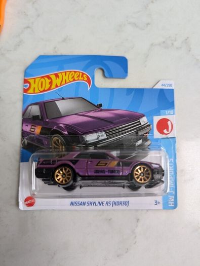 Hot Wheels Nissan Skyline RS