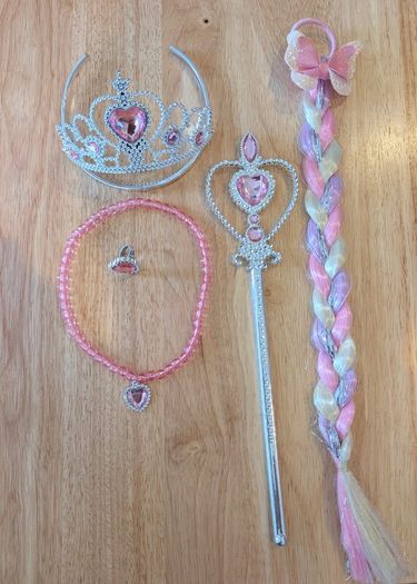 Princess Dress + Accessories