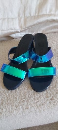 Ladies sandles