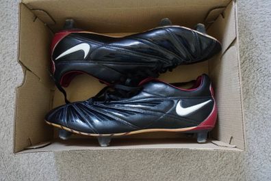 Football Boots Nike Mercurial Match Black/Red (2000) Size 11UK FG