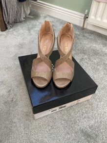 dress sandles