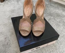 dress sandles