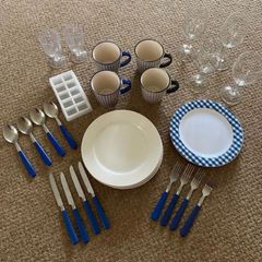 Mixed crockery for Caravaning or Camping