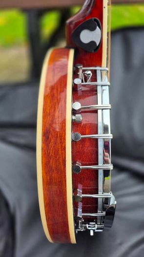 Irish Tenor Banjo
