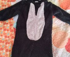 Age 4 to 5 years gorilla onesie