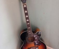 Epiphone semi acustic guitar