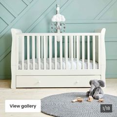 Mamas And Papa Mia Cot bed
