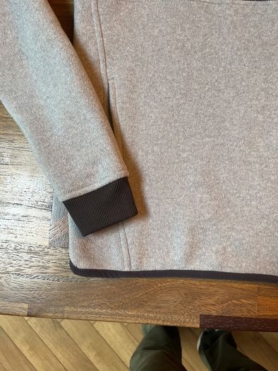 Footjoy mid layer half zip fleece. (Mint)
