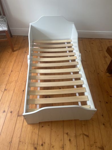 toddlers bed