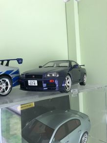 Nissan Skyline GTR R34 1:18