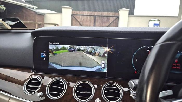 2002 Mercedes-Benz E220 - Diesel  Very low mileage