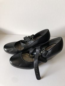 Clarks Black Leather Wedge Mary Jane Shoes - Size 6