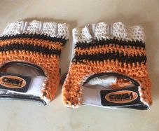 2 pairs Wheel chair gloves