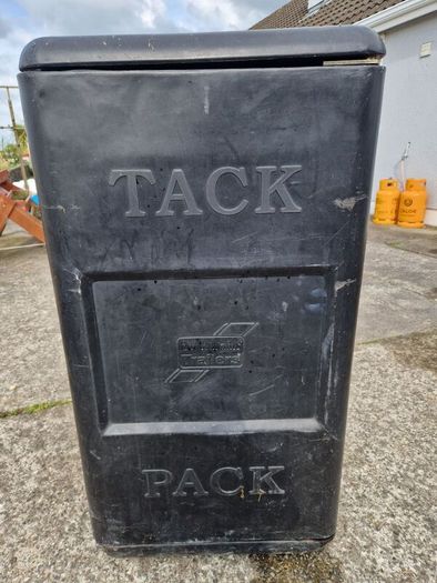 Ifor Williams wheeled tack pack