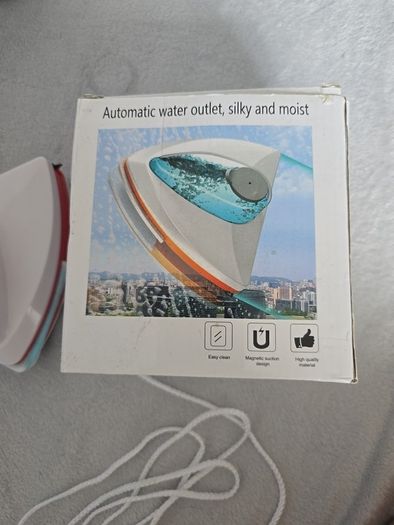 Double-Sided Magnetic Window Cleaner Tool