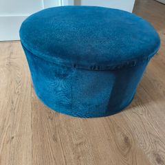 Storage box