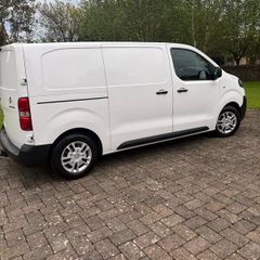 2020 Citroen Dispatch Blue HDI