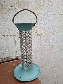 Bird's Large Peanut Holder