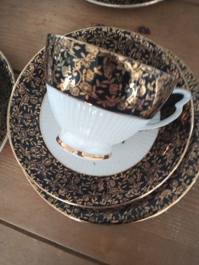 ,5 vintage china trios imperial china