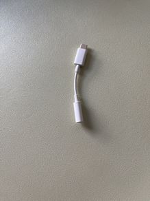 USB-C to 3.5 mm Headphone Jack Adapter
