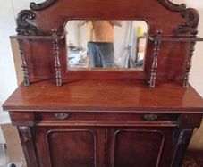 Sideboard cabinet