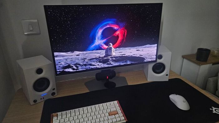 Samsung Odyssey G8 - G81sf 27" 4k 240hz Qd-oled