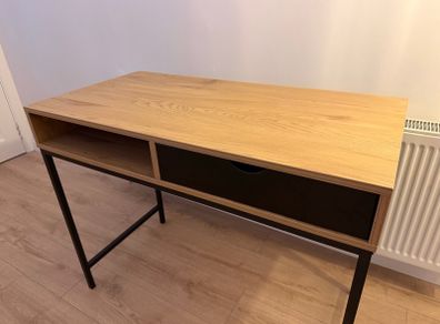 Oak Desk (Home office / bedroom)