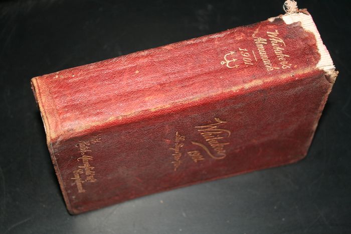 Antique Almanack Whitaker 1901