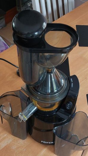 Powerful Masticating Juicer