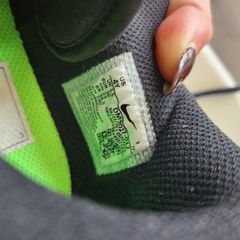 Nike boys Runners size 3.5