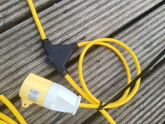 110v festoon power Drops