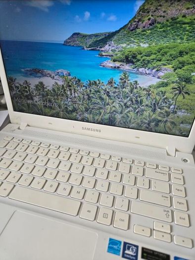 Samsung laptop