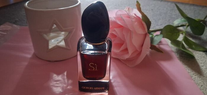 Si Giorgio Armani