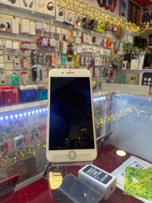 iPhone 8 Plus