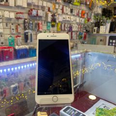 iPhone 8 Plus