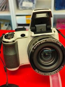 Digital Camera - Fujifilm Finepix S4200 - Hdmi - 14.mp - 24x Optical, White